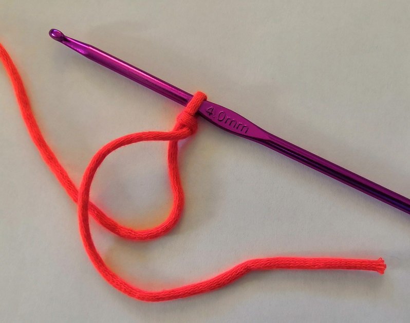 Blog-Inhaltsbild für 'Kordel häkeln - kostenlose Häkelanleitung'